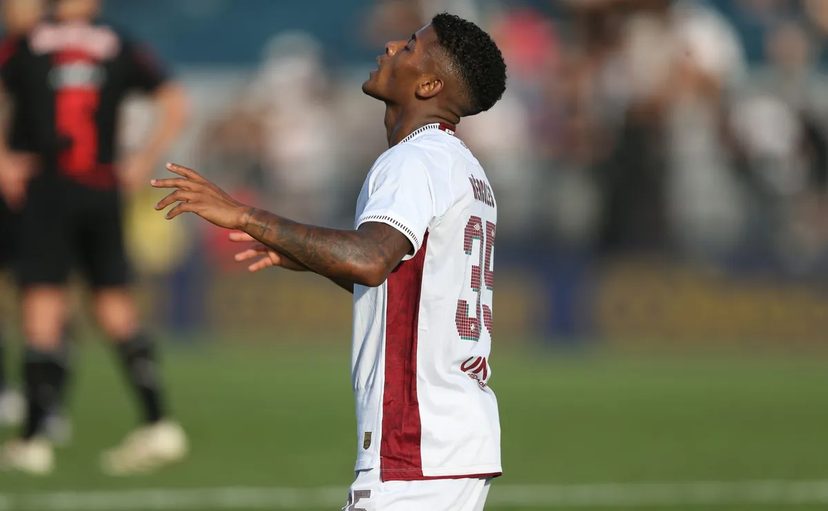 Clima muda para Hércules no Fluminense após retomada e Zubeldía ganha novo protagonista no meio-campo