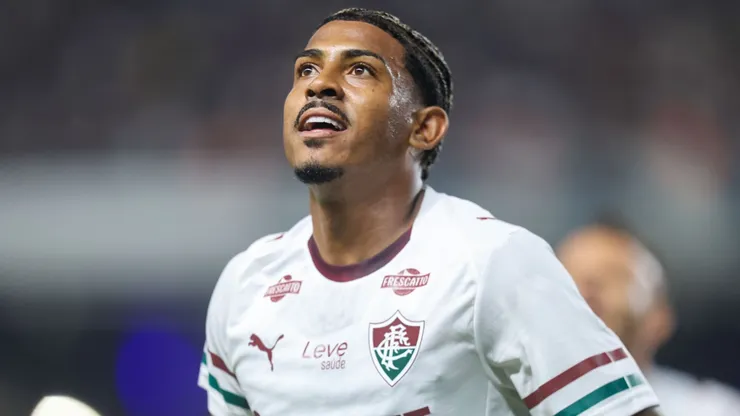Após 150 jogos, John Kennedy vive nova fase e muda cenário no Fluminense — Foto Fernando TorresAGIF
