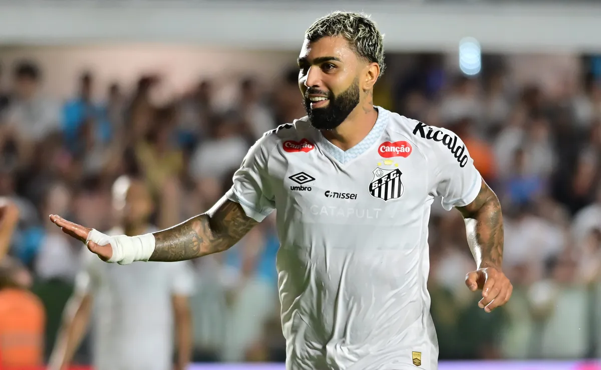 Gabigol reforça o Santos e reencontra o Flamengo no Maracanã pelo Brasileirão