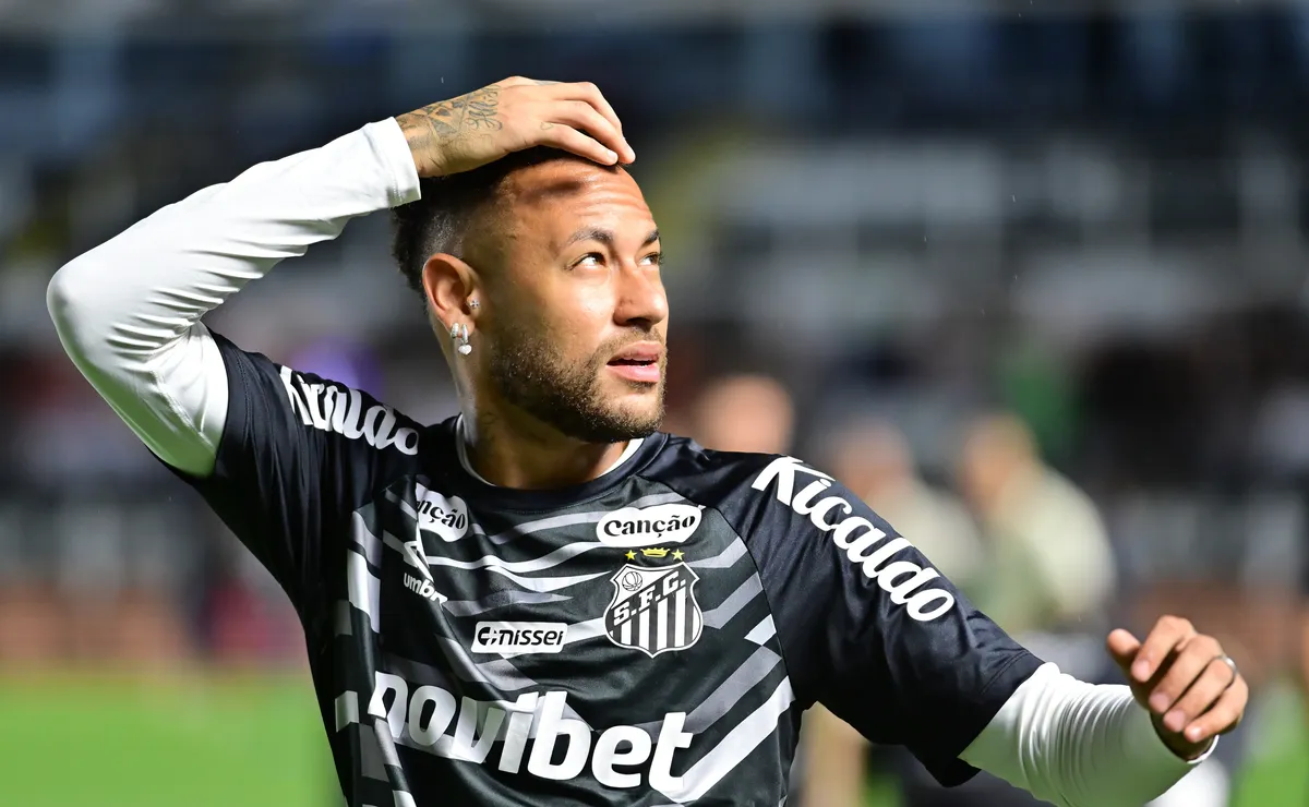 Bruno Henrique, do Flamengo, treina normalmente e deverá jogar contra o Santos no Brasileiro