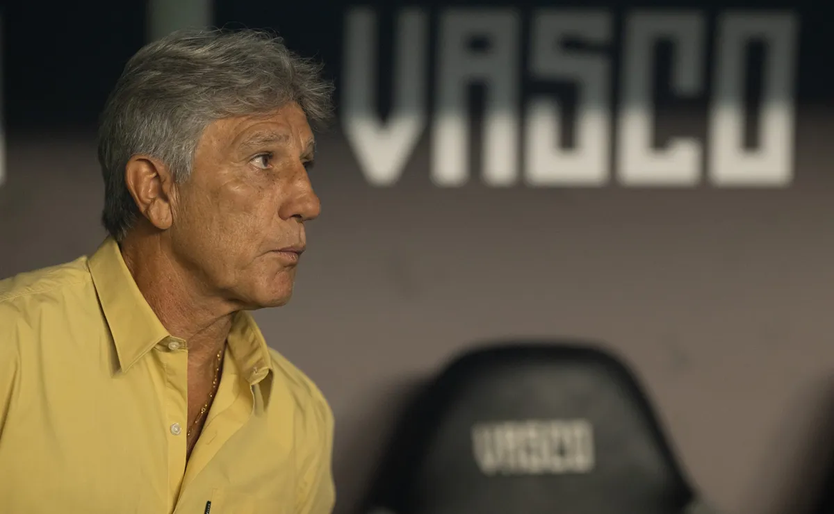 Renato Gaúcho vê vantagem escapar e não consegue evitar derrota do Vasco no Brasileirão