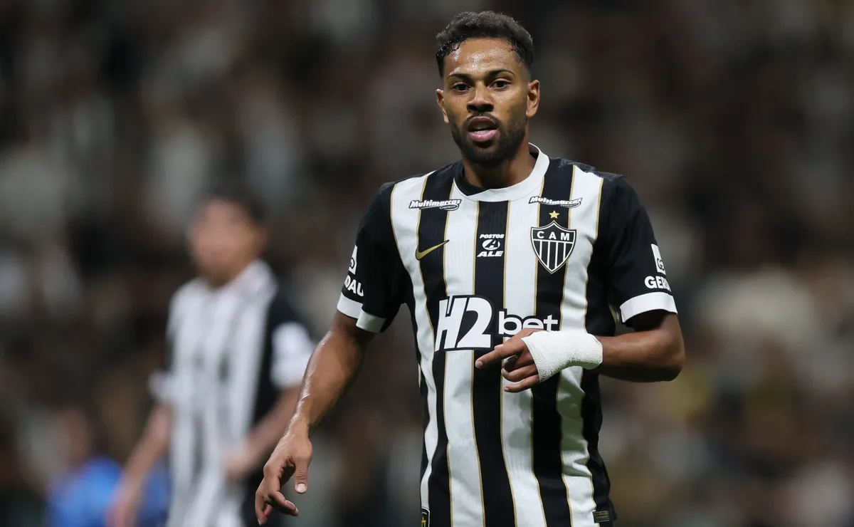 Renan Lodi, agora no Atlético-MG, reencontra Athletico-PR após polêmica e frustração no ex-clube