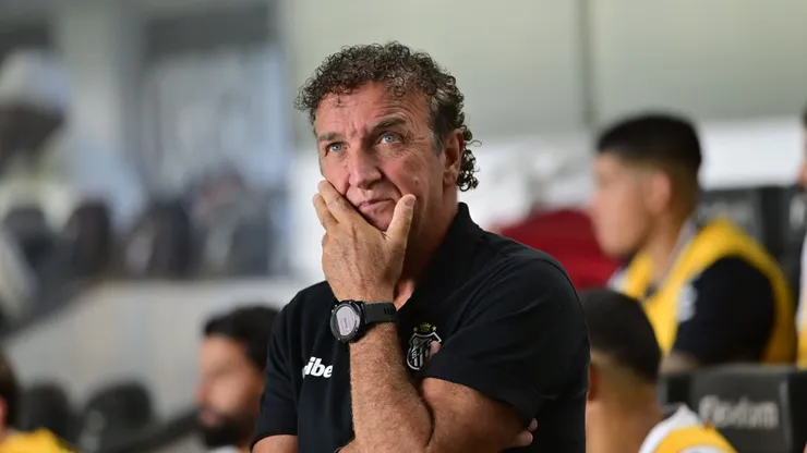 Defesa de Santos escolhida por Cuca será colocada à prova contra o Flamengo — Foto Jota ErreAGIF