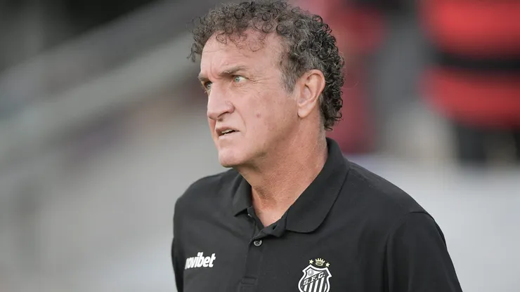 Cuca montou um Santos diferente no jogo