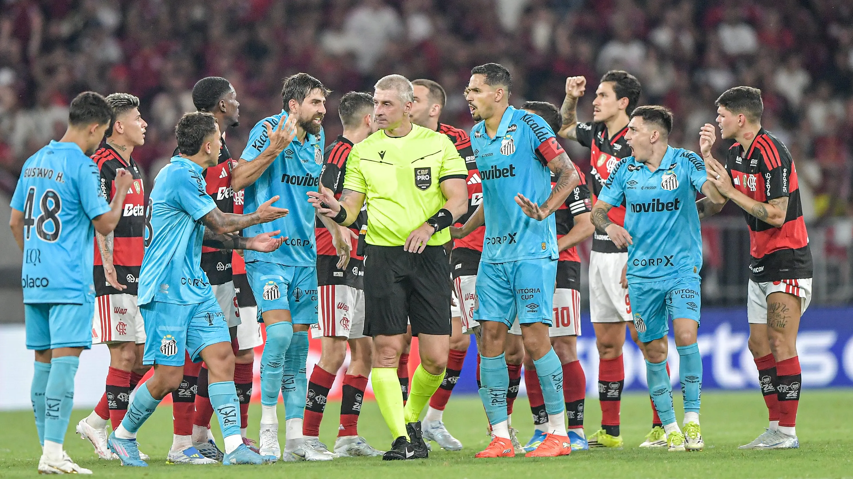 Flamengo x Santos - Foto: Thiago Ribeiro/AGIF.