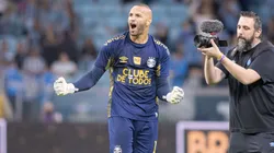 Weverton faz defesas especulares diante do Remo na Arena