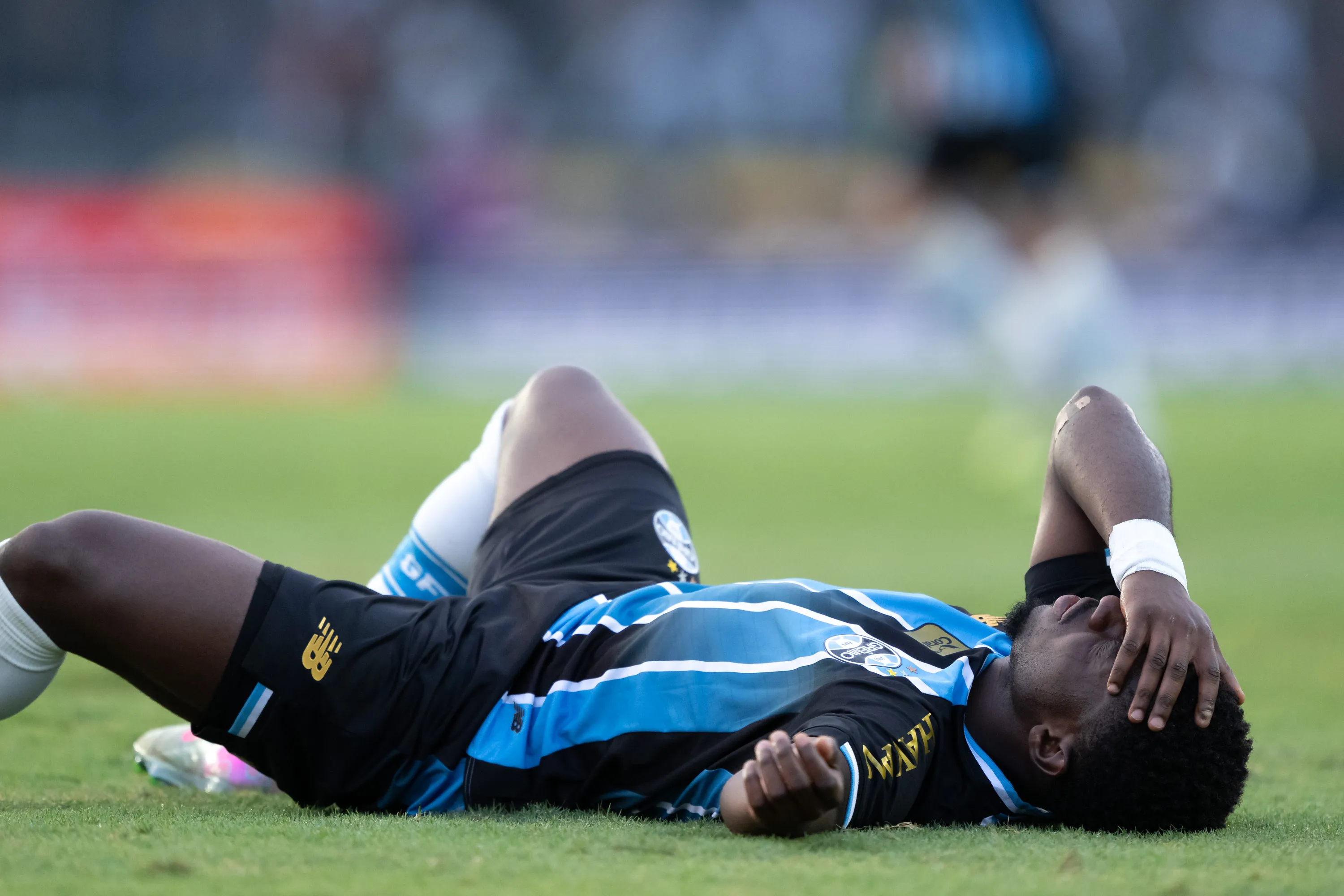 Amuzu jogador do Gremio durante partida contra o Vasco no estadio Sao Januario pelo campeonato Brasileiro A 2026. Foto: Jorge Rodrigues/AGIF