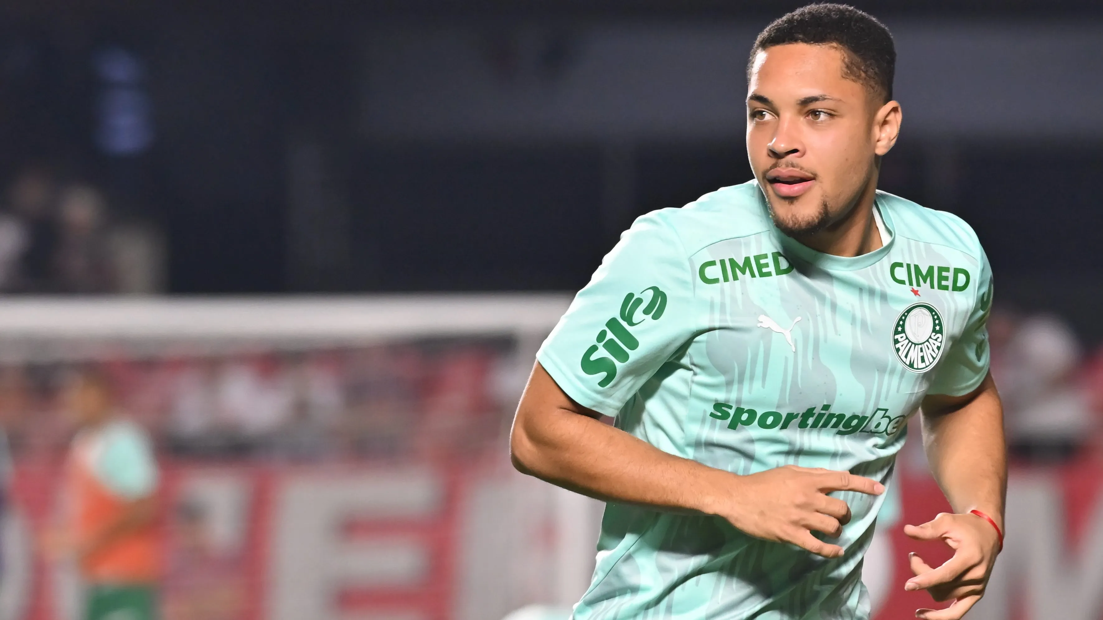 Vitor Roque ainda é dúvida no Palmestra – Foto: Jota Erre/AGIF