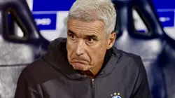 Luís Castro está preocupado com o Imortal - Foto: Marcello Zambrana/AGIF