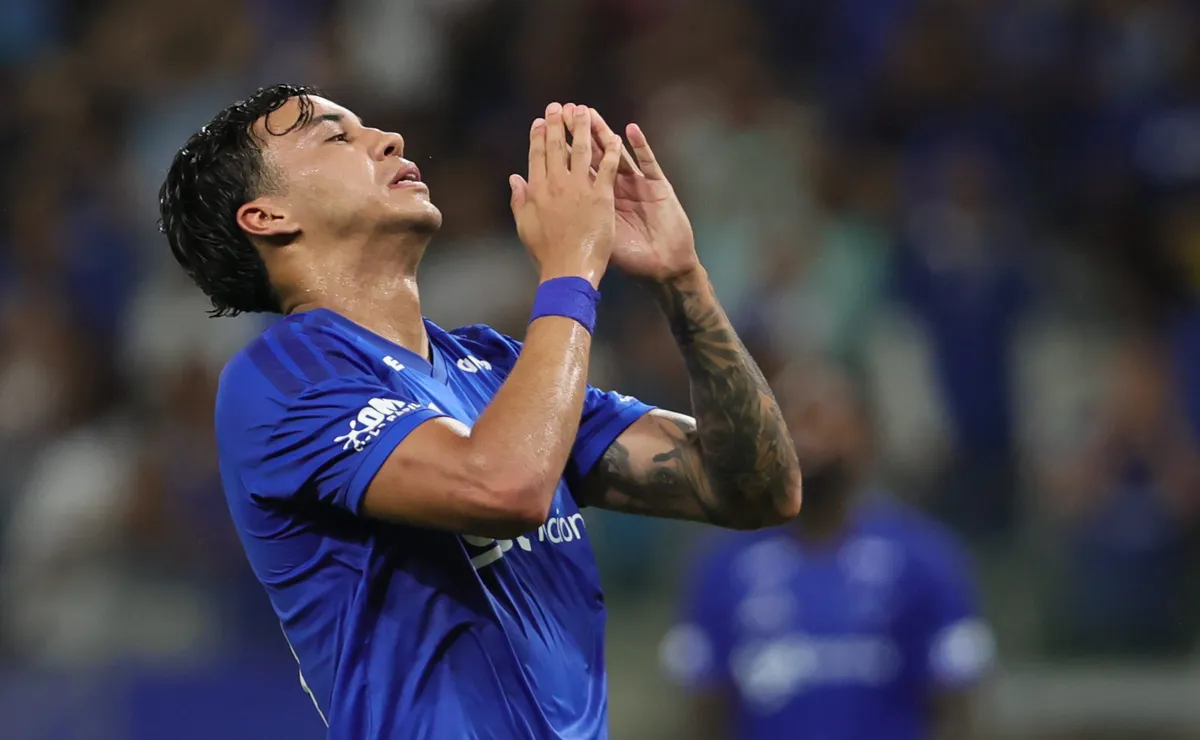 Cruzeiro iguala em 10 rodadas o número de derrotas fora de todo Brasileirão passado