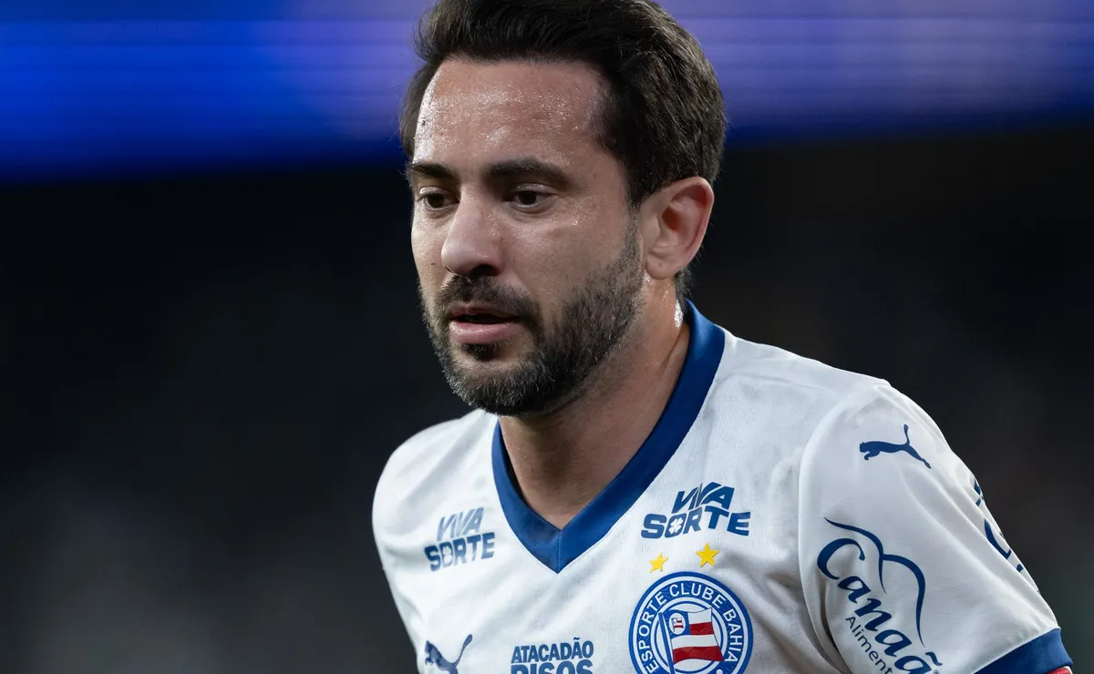 Everton Ribeiro critica arbitragem após derrota para o Palmeiras: “Prejudicou um grande espetáculo”