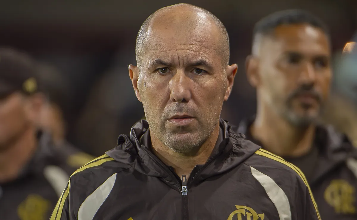 Leonardo Jardim revela conversa com Cuca e passa sua visão sobre o Santos: “Fisicamente tem jogadores mais agressivos”