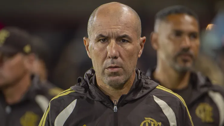 Leonardo Jardim tecnico do Flamengo durante partida contra o Bragantino no estadio Cicero De Souza Marques pelo campeonato Brasileiro A 2026.