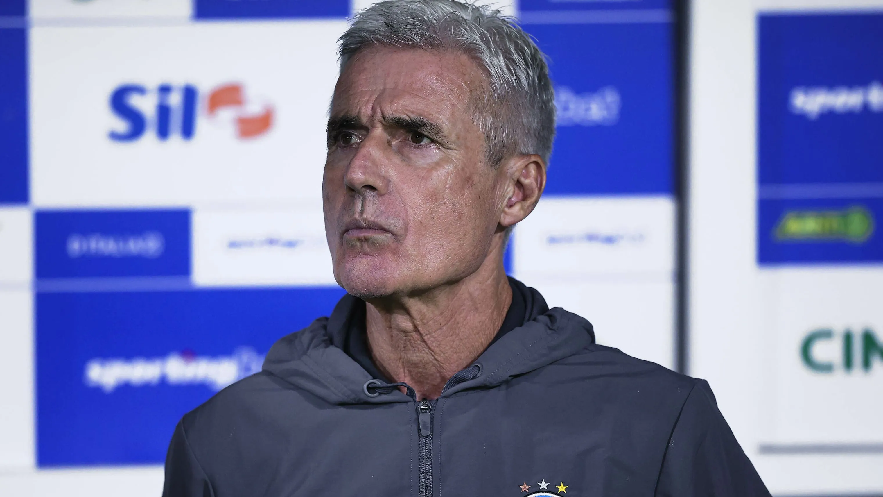 Luís Castro. Foto: Ettore Chiereguini/AGIF