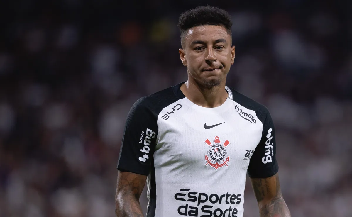 Corinthians vê Jesse Lingard ter atuação discreta em primeira titularidade pela equipe