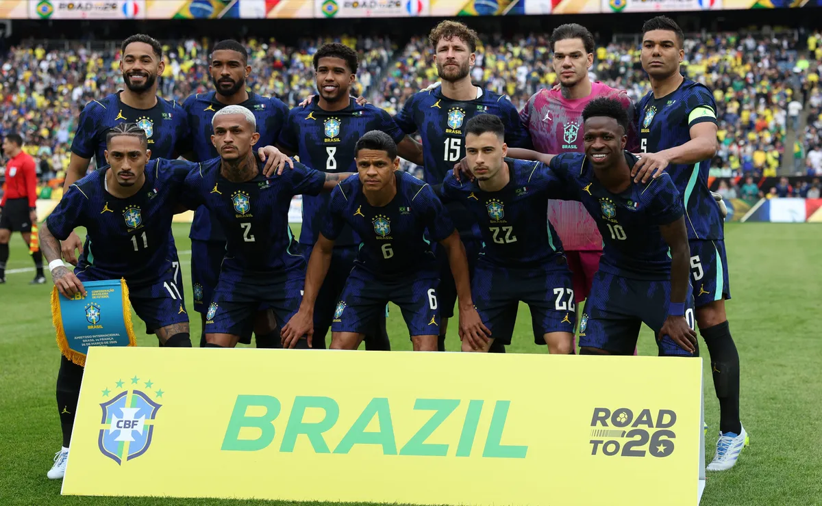 Brasil oscila em amistosos contra França e Croácia, mas mantém confiança na busca pelo hexa
