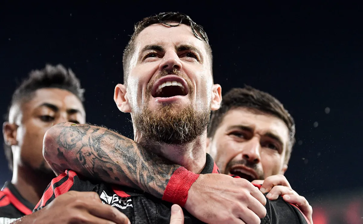 Jorginho e De La Cruz preocupam e Flamengo pode ter até seis desfalques para estreia da Libertadores