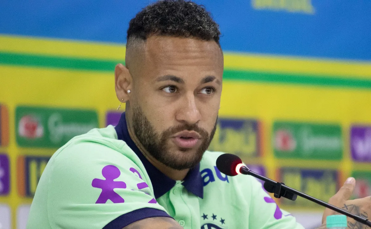Neymar mantém esperança de ser convocado à Seleção Brasileira e mira sequência de 13 jogos pelo Santos