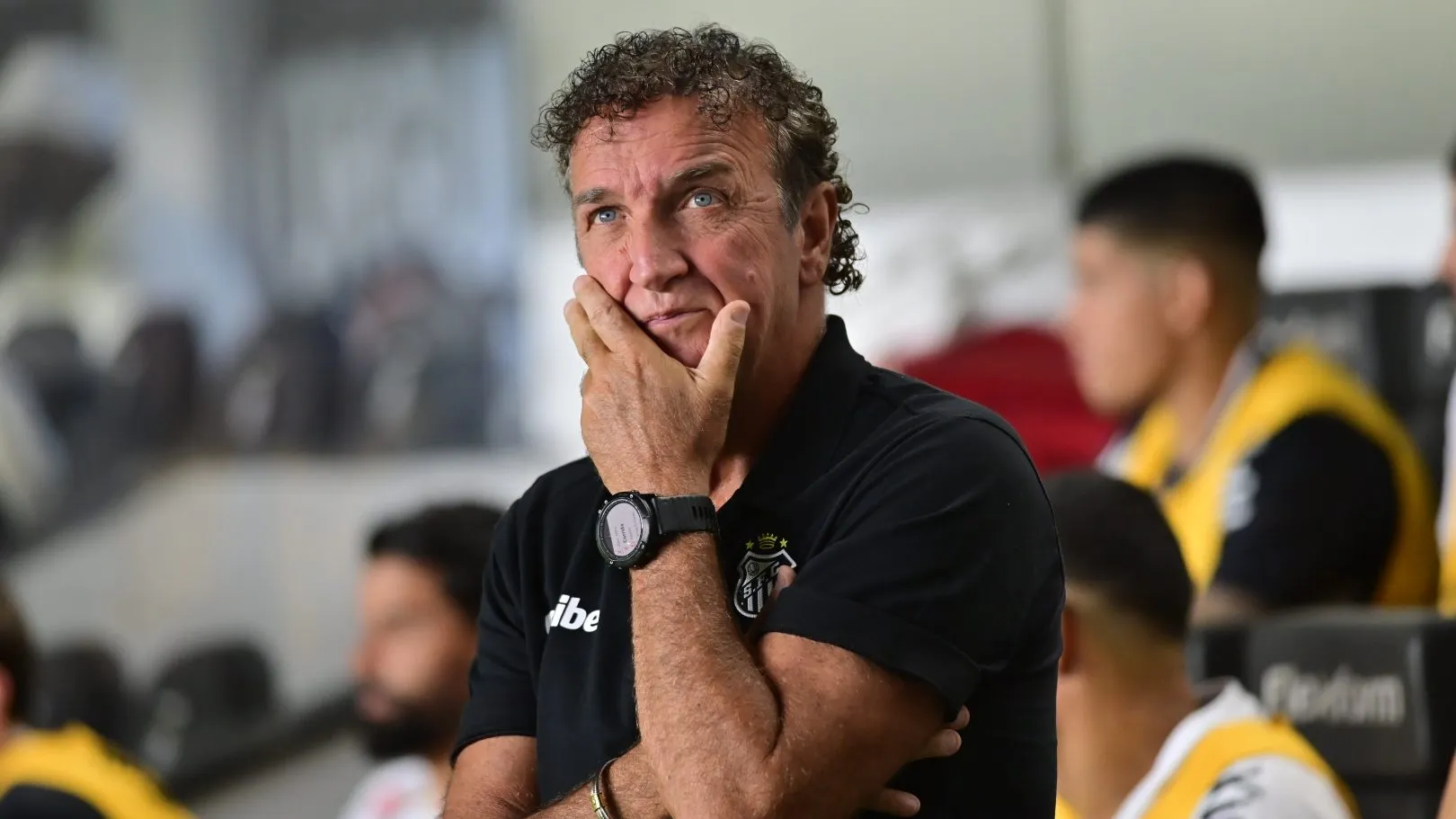 Cuca terá que fazer mudanças no time