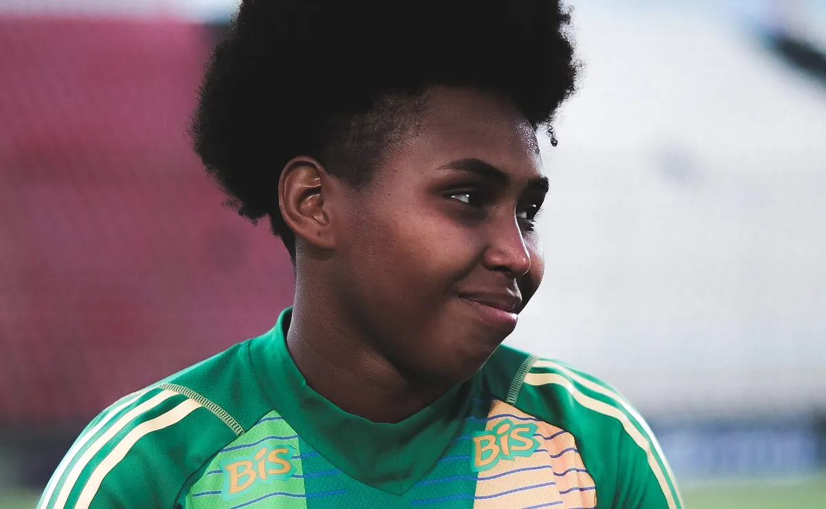 Goleira Camila, do Cruzeiro, é convocada para o lugar de Lorena na Seleção Feminina