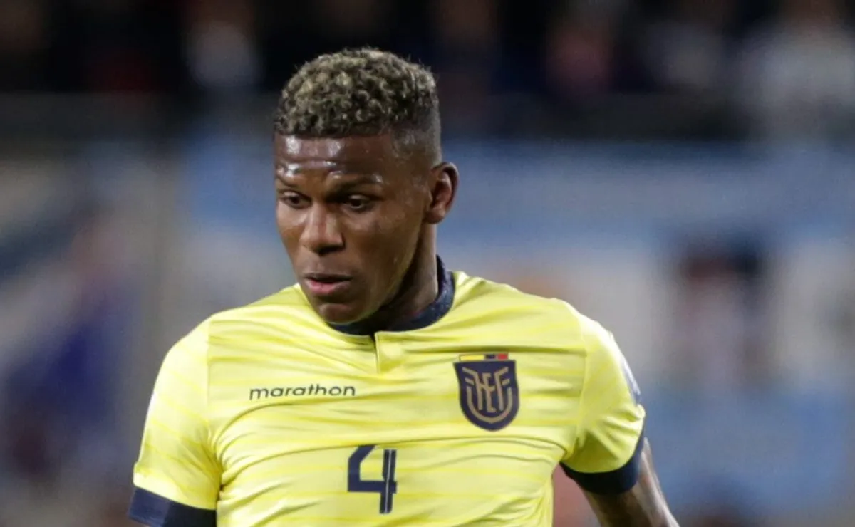 Arboleda deve rescindir com São Paulo e Vasco e Inter surgem como prováveis destinos