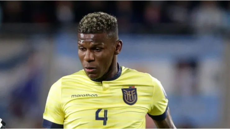 Arboleda, zagueiro equatoriano do São Paulo - Foto: Daniel Jayo/Getty Images