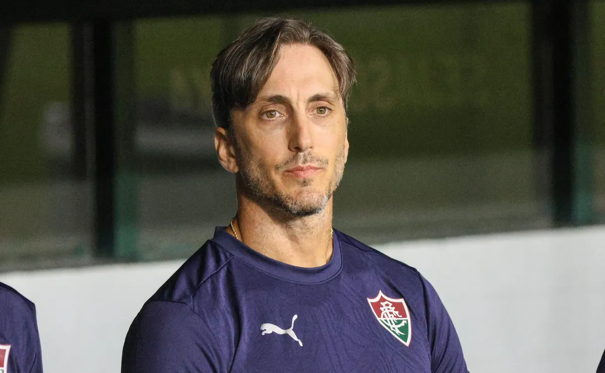 Fluminense inscreve 38 atletas e Zubeldía aposta na força do elenco na Libertadores