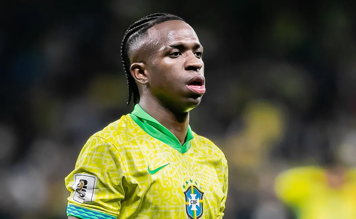Vini Jr responde sobre pressão sofrida na Seleção Brasileira: “vou poder mudar o que falam de mim”