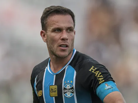 Arthur, do Grêmio, tem negociações avançadas com o COMO-ITA