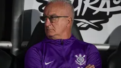 Dorival Júnior foi demitido do Corinthians.