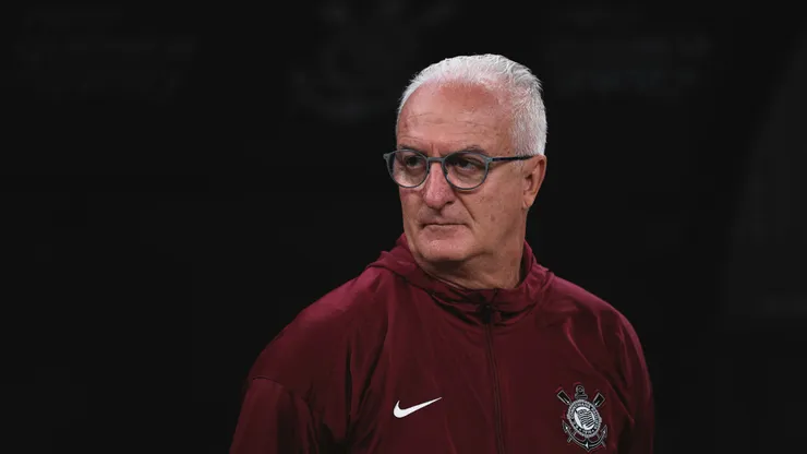 Dorival Jr foi demitido do Corinthians. Foto: Ettore Chiereguini/AGIF