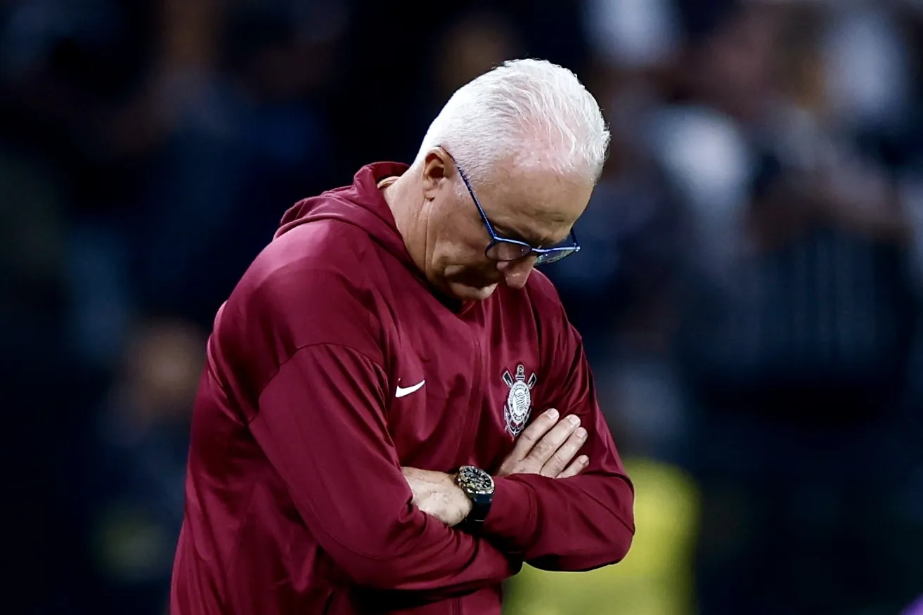 Dorival foi demitido após derrota para o Internacional, em casa. Foto: Marcello Zambrana/AGIF