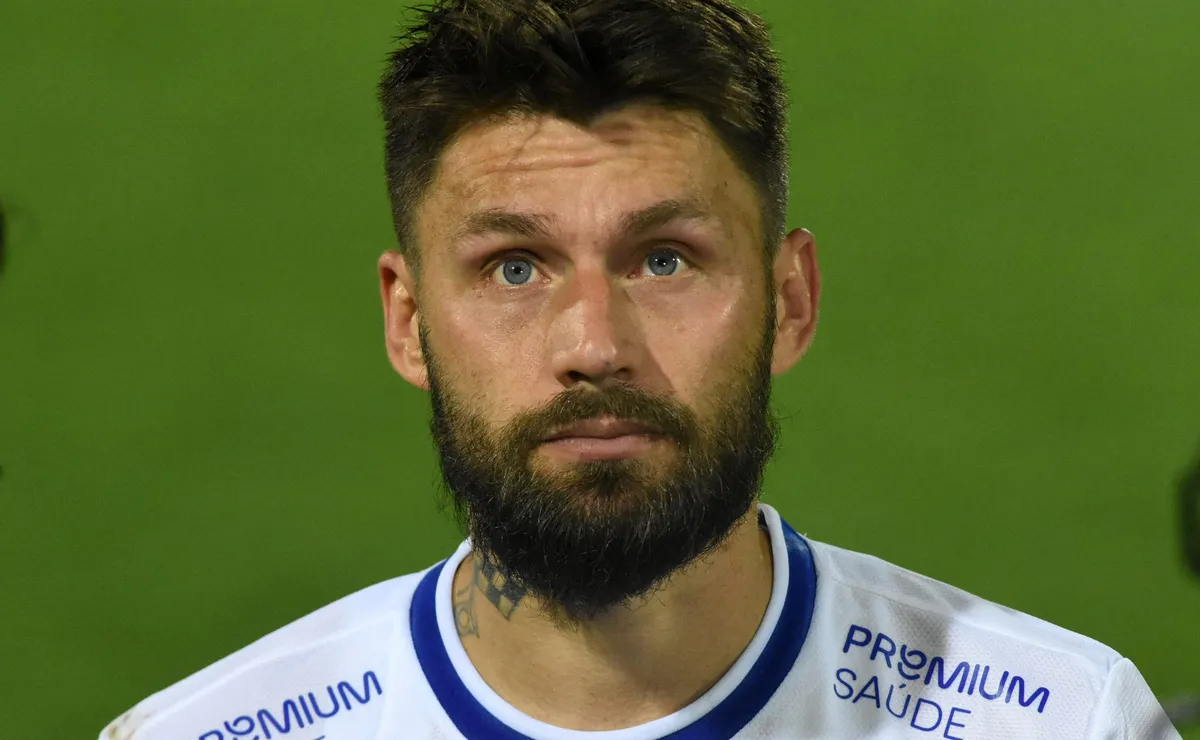 Rafael Sóbis afirma que Atlético-MG poderia estar melhor no Brasileirão e compara elenco ao Grêmio