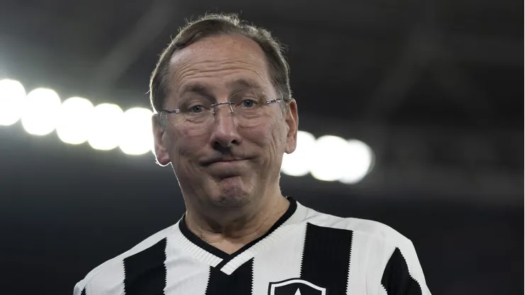 John Textor dono da SAF do Botafogo antes da partida contra o Vitoria no estadio Engenhao pelo campeonato Brasileiro A 2024.