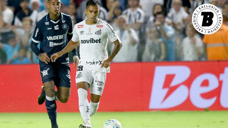 Gustavo Henrique em ação pelo Santos no Brasileirão - Foto: Mauricio De Souza/AGIF