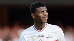 Arboleda jogador do Sao Paulo durante partida contra o Fluminense no estadio Morumbi pelo campeonato Brasileiro A 2025.