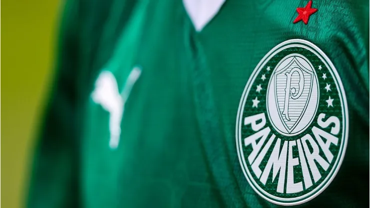 MAIS UM! Palmeiras negocia com marca para patrocinar o clube