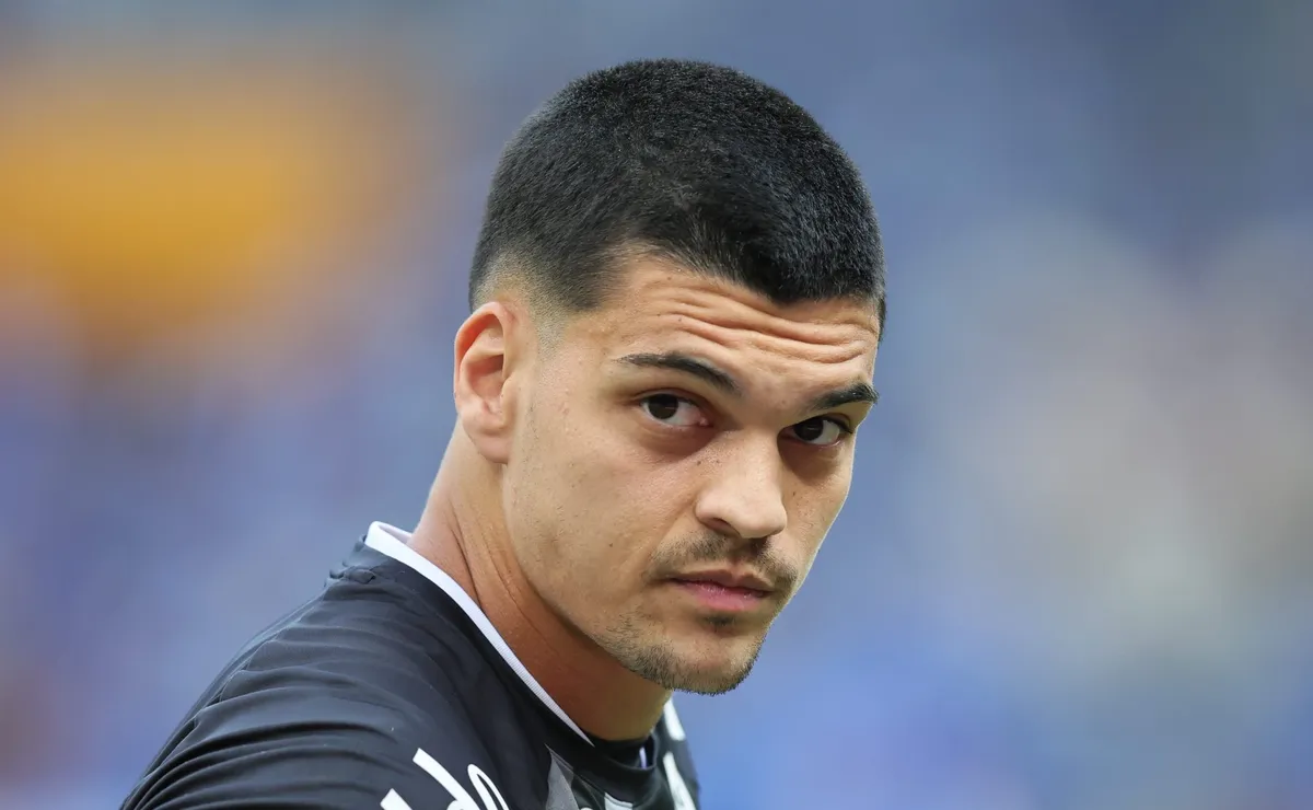 Gabriel Brazão vira alvo do Sporting para julho e Santos só vende o goleiro por cifras altas