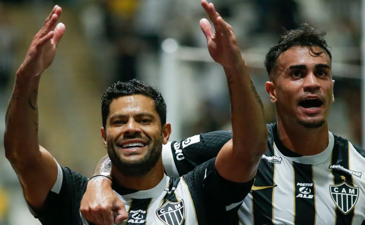 Domínguez preserva Hulk, Alan Franco em lista de 5 desfalques do Atlético para estreia na Sul-Americana