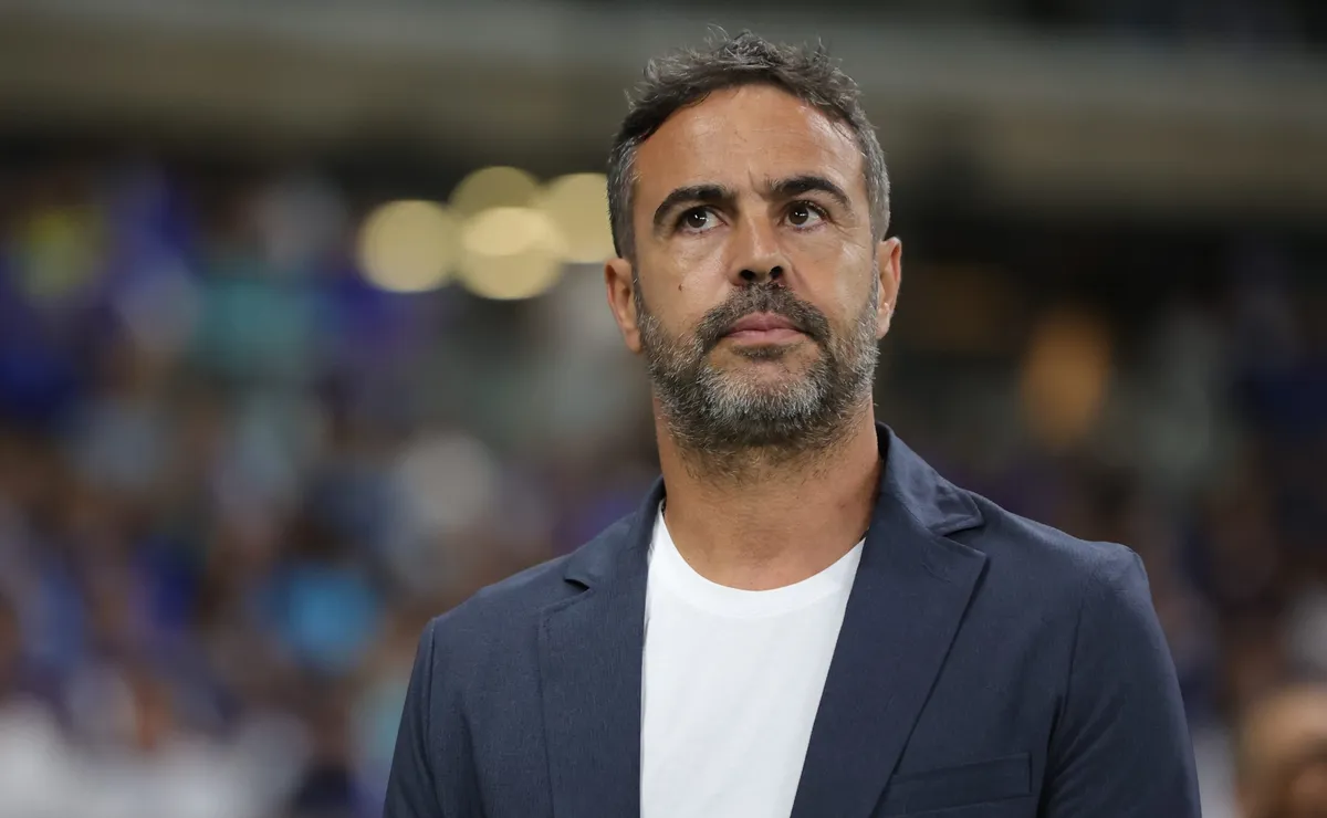 Cruzeiro volta à Libertadores com Artur Jorge, o 12º treinador campeão do torneio a comandar a equipe