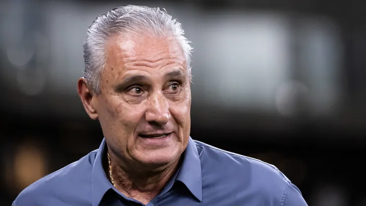 Tite foi demitido do Cruzeiro no mês passado