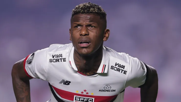 Vasco oferece salário milionário e longo contrato a Arboleda!