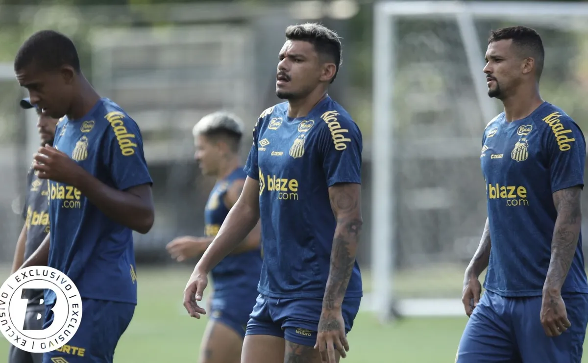 Santos mira janela para aliviar crise, e Zé Ivaldo pode ir ao Japão; Schmidt no radar do Bragantino