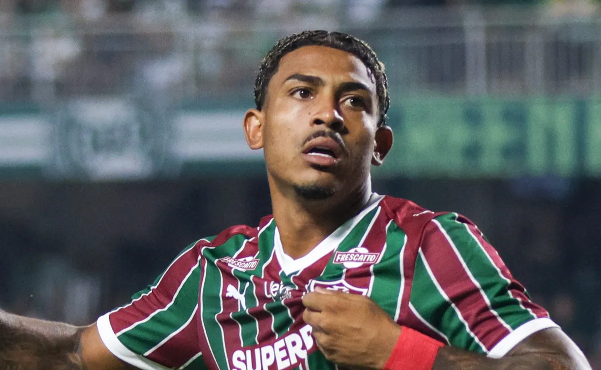 John Kennedy passa ‘desapercebido’ contra o La Guaira e não marca nenhum gol pelo Fluminense