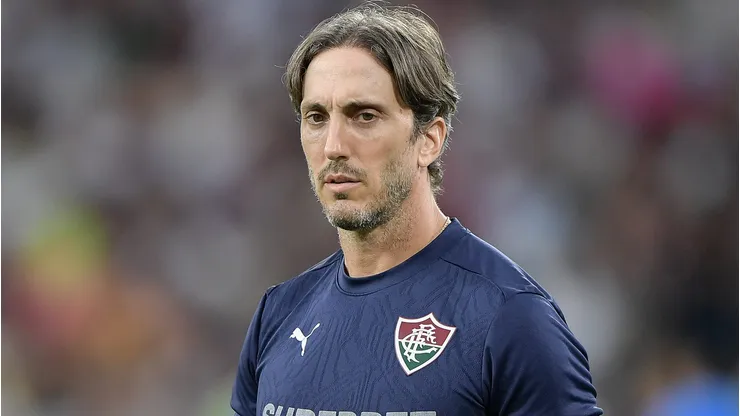 Zubeldía mira Fla-Flu após empate do Fluminense na Venezuela