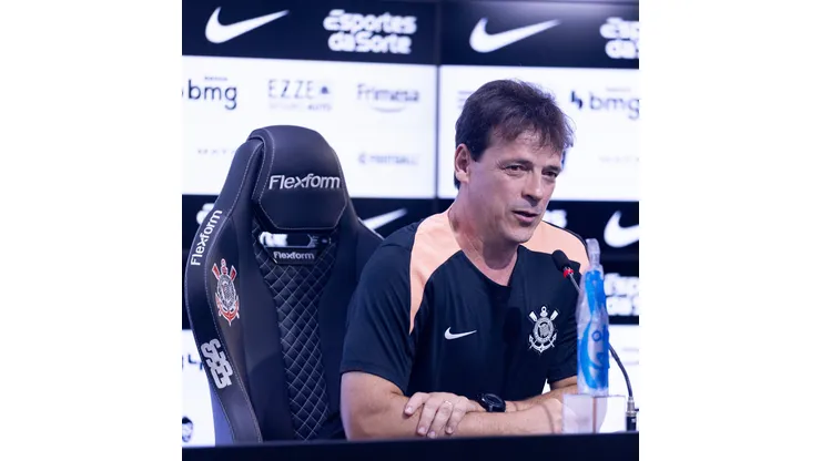 Treinador inicia sua jornada no Timão. Foto: Rodrigo Coca/Agência Corinthians