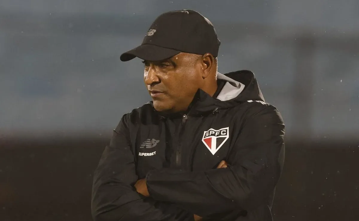 Roger Machado expõe testes na Copa Sul-Americana e detalha mudanças no São Paulo