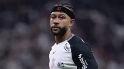 Memphis Depay jogador do Corinthians durante partida contra o Coritiba no estadio Arena Corinthians pelo campeonato Brasileiro A 2026.