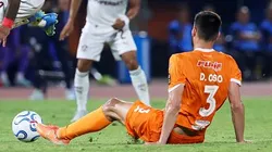 Osio cometeu falta e não foi expulso. Foto: Edilzon Gamez