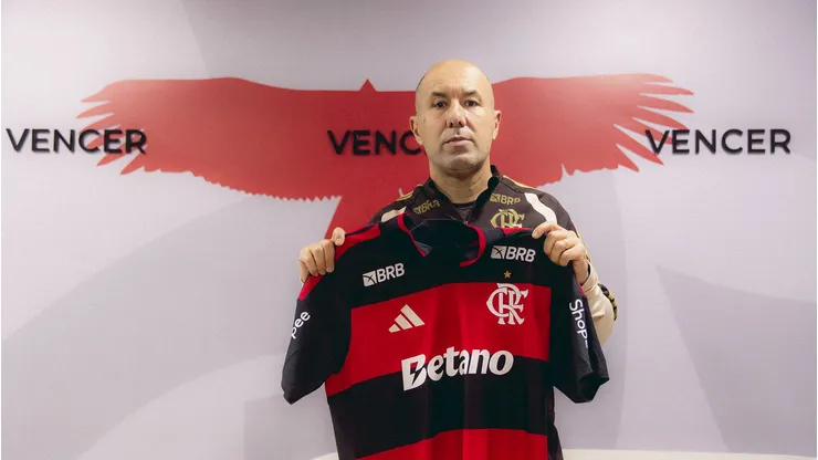 Leonardo Jardim abordou a responsabilidade Rubro-Negra na Libertadores - Foto:Adriano Fontes/Flamengo